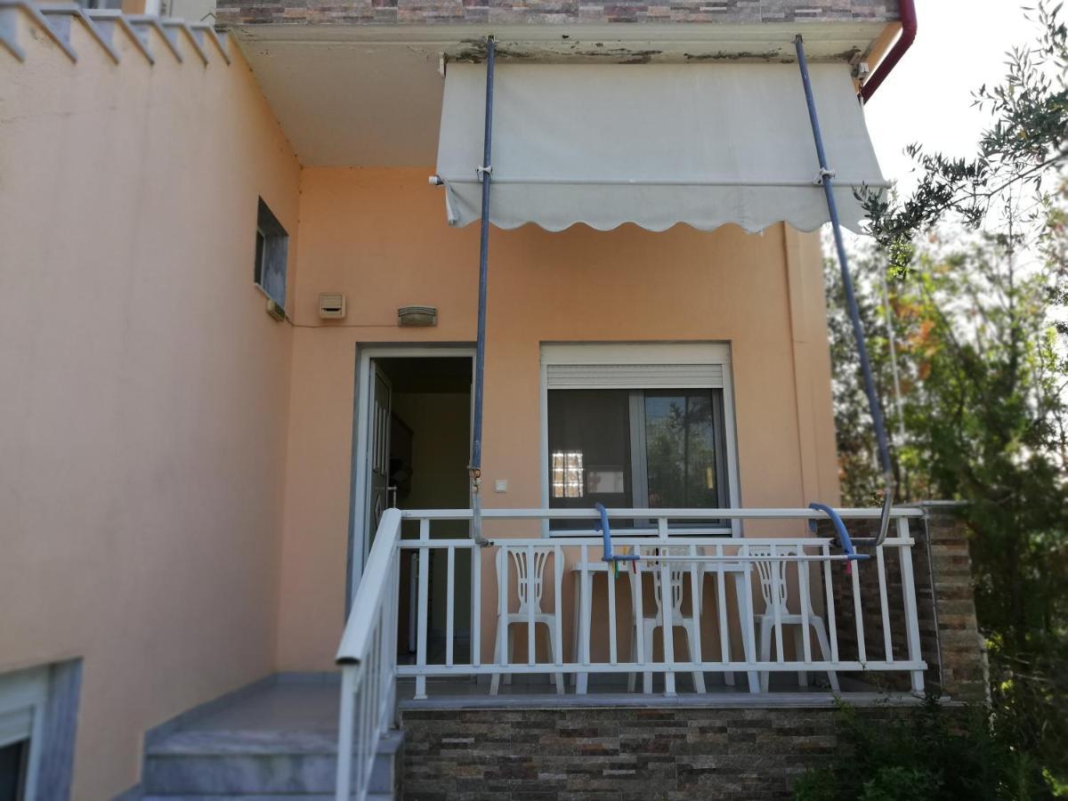 Polis΄ House Apartment Vrasná Exterior foto