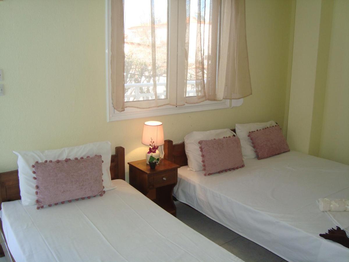 Polis΄ House Apartment Vrasná Exterior foto
