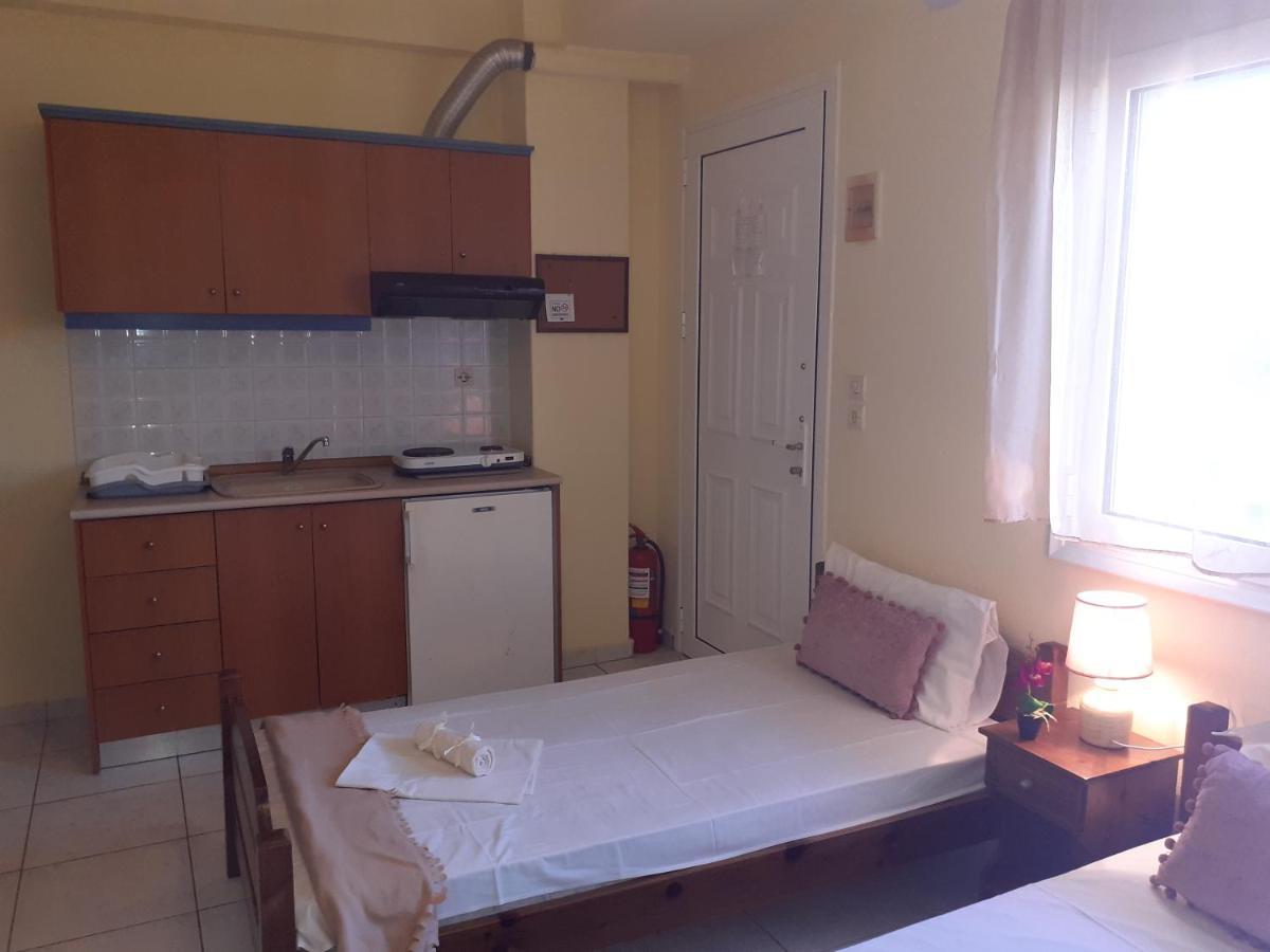 Polis΄ House Apartment Vrasná Exterior foto