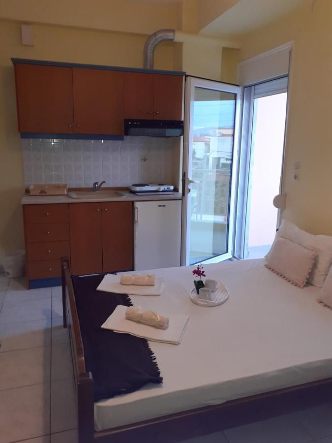 Polis΄ House Apartment Vrasná Exterior foto