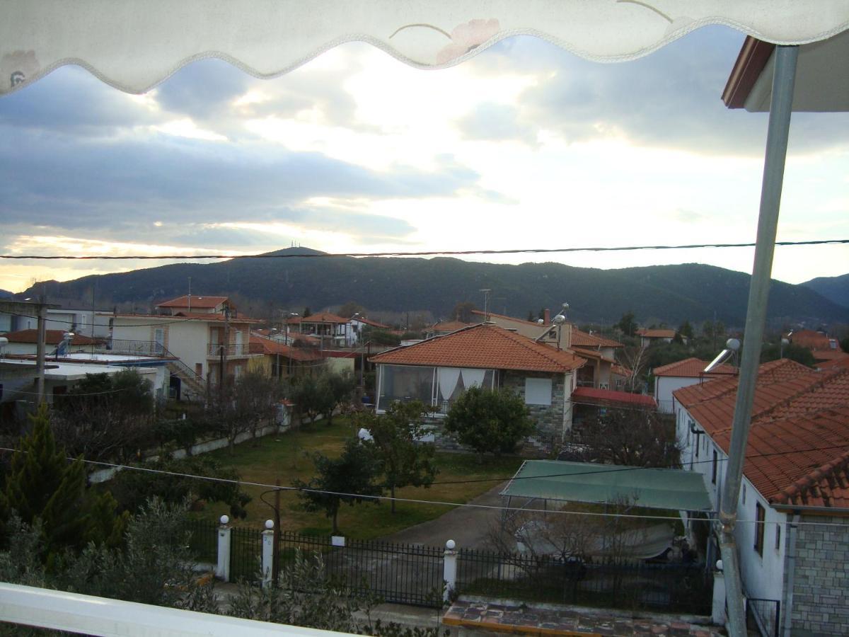 Polis΄ House Apartment Vrasná Exterior foto