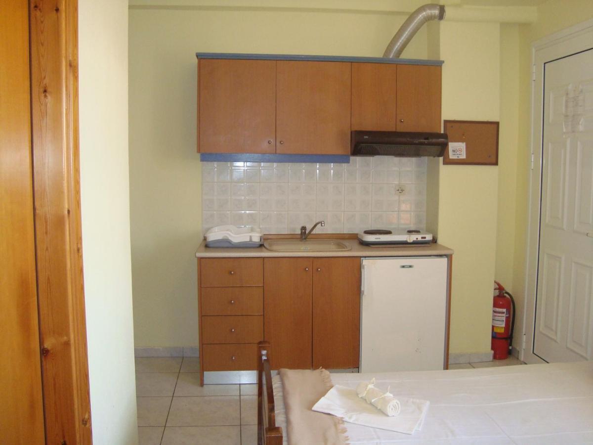 Polis΄ House Apartment Vrasná Exterior foto