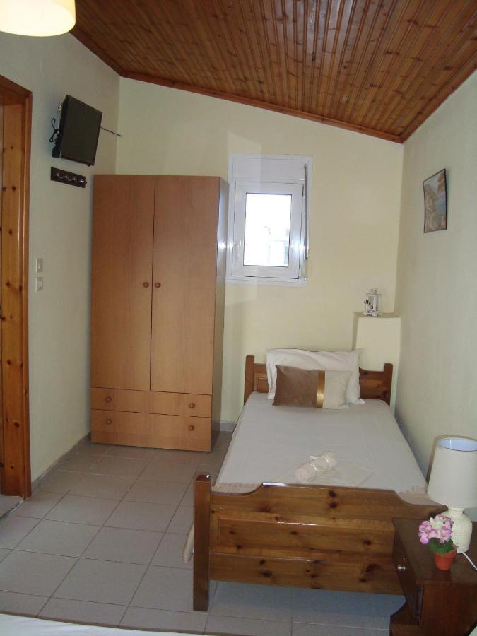 Polis΄ House Apartment Vrasná Exterior foto