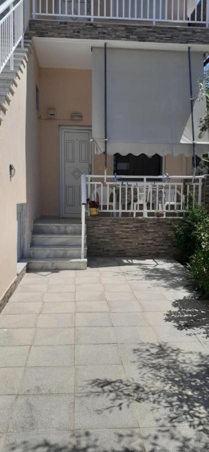Polis΄ House Apartment Vrasná Exterior foto