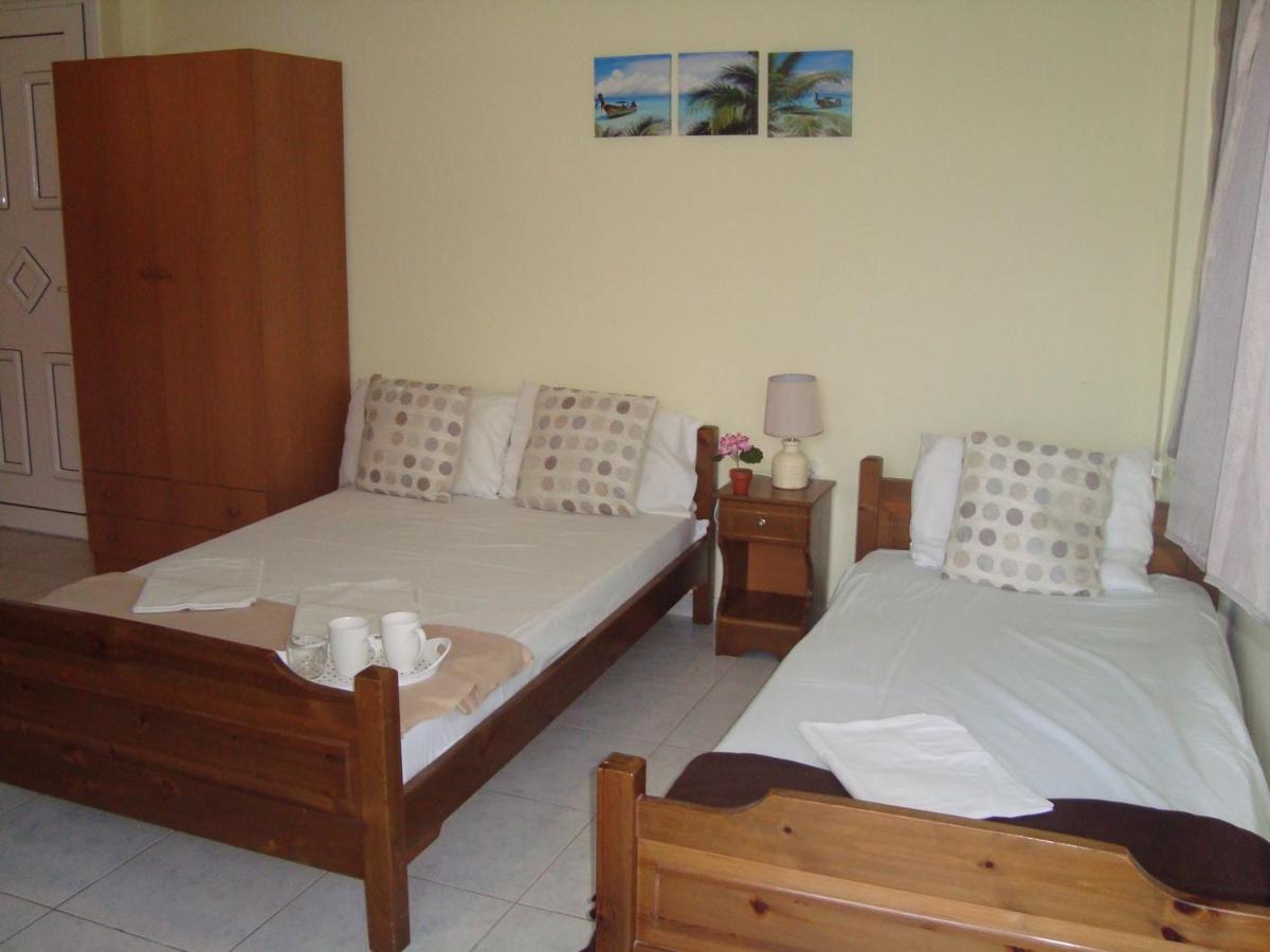 Polis΄ House Apartment Vrasná Exterior foto